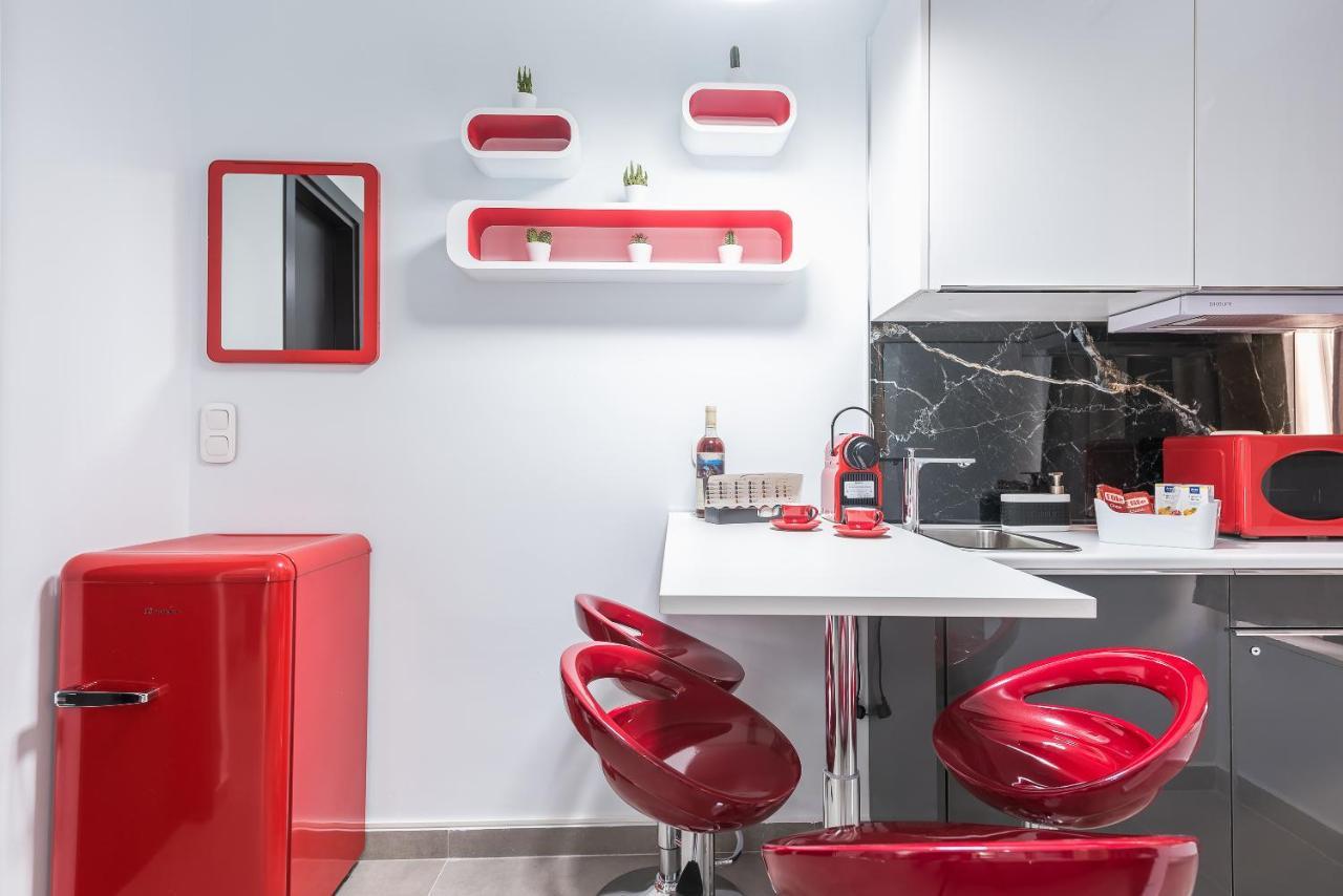 Iguana Gold Luxury Suites 1Min From Ermou Str Ateny Zewnętrze zdjęcie