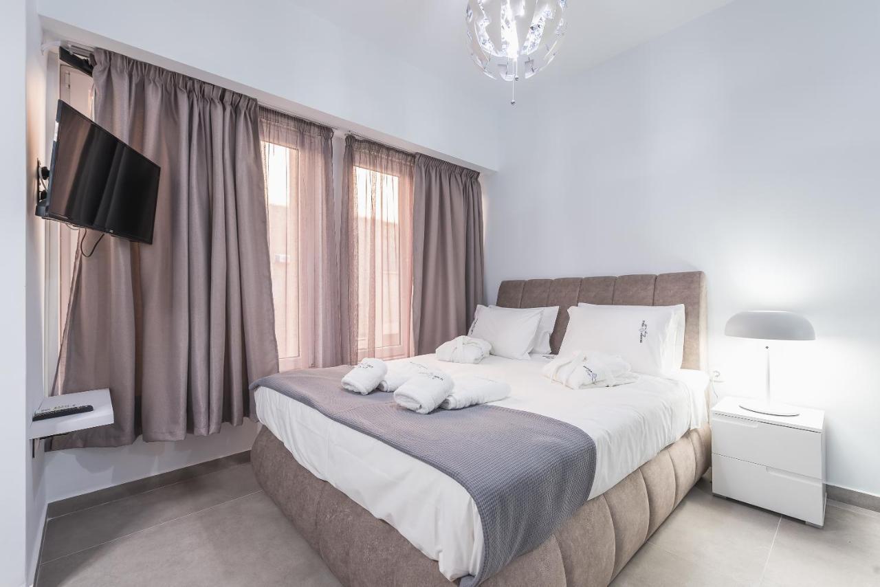 Iguana Gold Luxury Suites 1Min From Ermou Str Ateny Zewnętrze zdjęcie